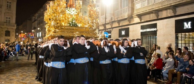 Los nazarenos de la Región llevarán mascarilla de forma obligatoria durante las procesiones