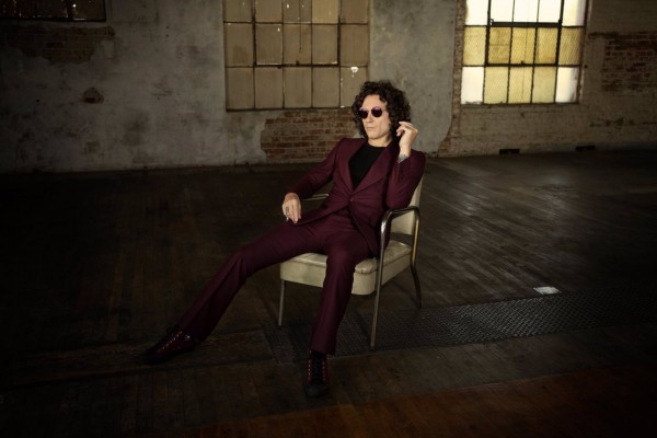 Bunbury anuncia su retirada de los escenarios por problemas de salud
