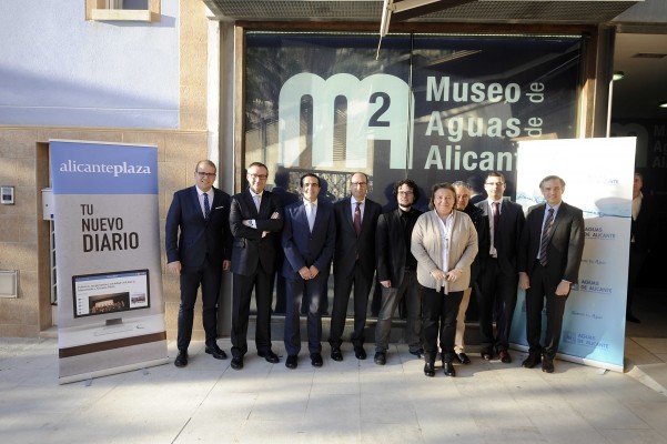 Convivir con la brecha digital entre las ‘smart’ empresas y las administraciones ‘de papel’
