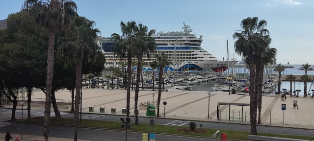 El Puerto se prepara para dos meses de vértigo con la llegada de cerca de 30.000 cruceristas