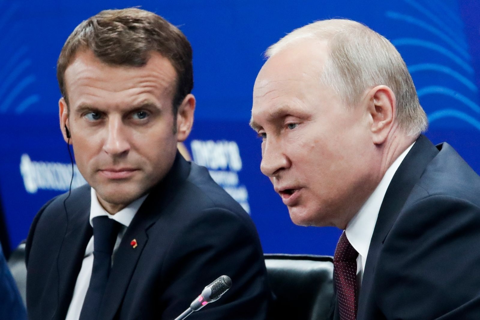 Putin se compromete ante Macron a proteger a los civiles mientras insiste en sus reivindicaciones