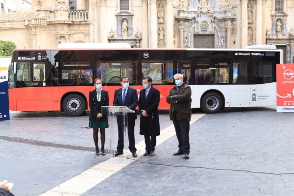 Los vecinos de Senda de Granada de Murcia impugnan el proyecto de transporte de autobús urbano