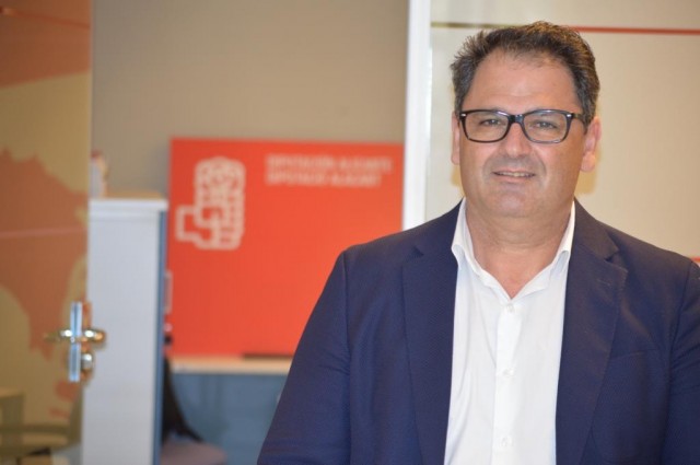 El PSOE asegura que el Consell solo ha ejecutado un tercio de la inversión prevista en la Vega Baja