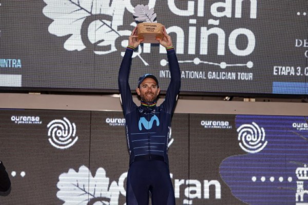 El murciano Valverde se lleva la general de O Gran Camiño, en Galicia, al ser cuarto en la crono final