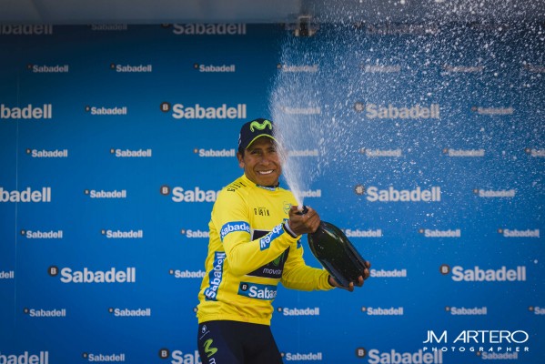 Nairo Quintana vence en la etapa reina y es el nuevo líder