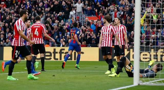 El Barcelona más pragmático supera a un Athletic sin puntería