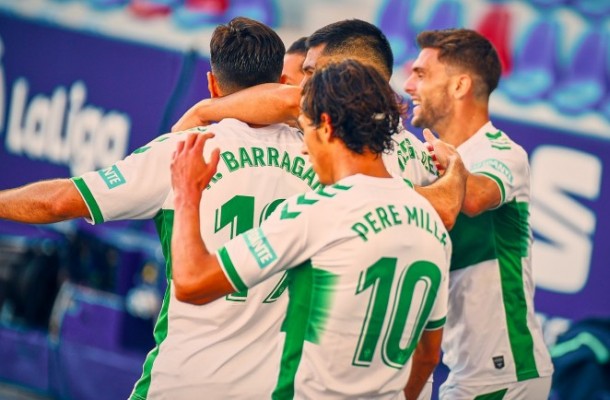 El Elche llega al último tercio de la Liga con su objetivo encarrilado
