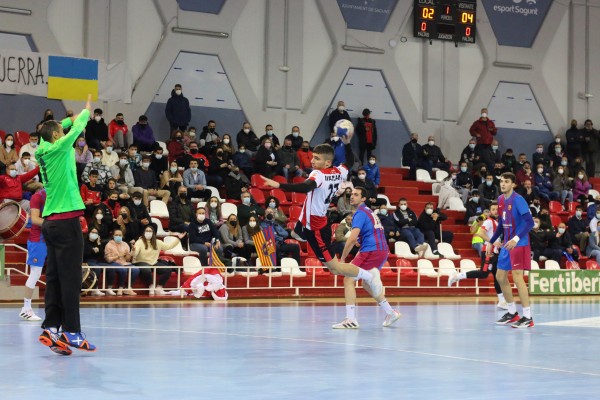 El Fertiberia Puerto Sagunto termina la primera fase líder tras ganar al Barça B