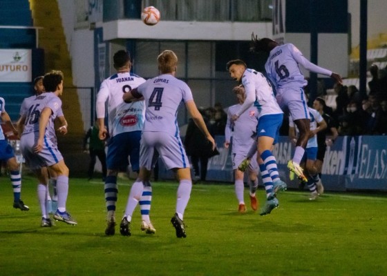 El Alcoyano no puede con la calidad del Barça B