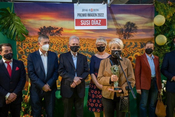 Jesal-Extetic otorga el premio Imagen 2022 a la chef Susi Díaz