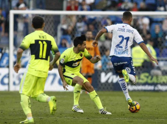 El Elche lo pone fácil
