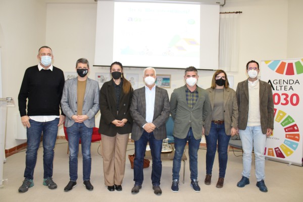Altea pone en marcha sus comunidades energéticas con un taller formativo
