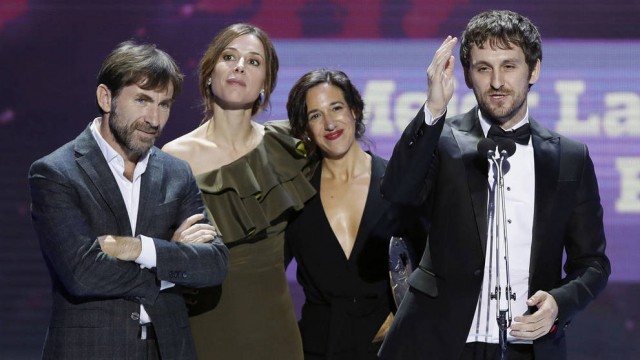 'Un monstruo viene a verme' triunfa con 9 premios, pero 'Tarde para la ira' logra una noche para el recuerdo