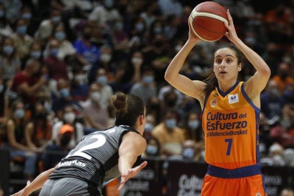 Un Valencia Basket mermado por bajas interiores visita al pujante Estudiantes
