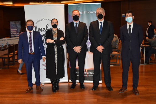 Amefmur y Grant Thornton ponen sobre la mesa los principales retos de la empresa familiar de la Región