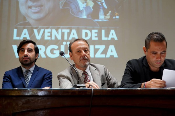 Un juez determinará en septiembre si la venta del Valencia a Meriton es nula