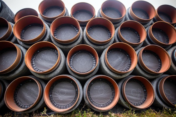 El gas natural repunta un 9% tras el reconocimiento de Rusia a Donetsk y Lugansk