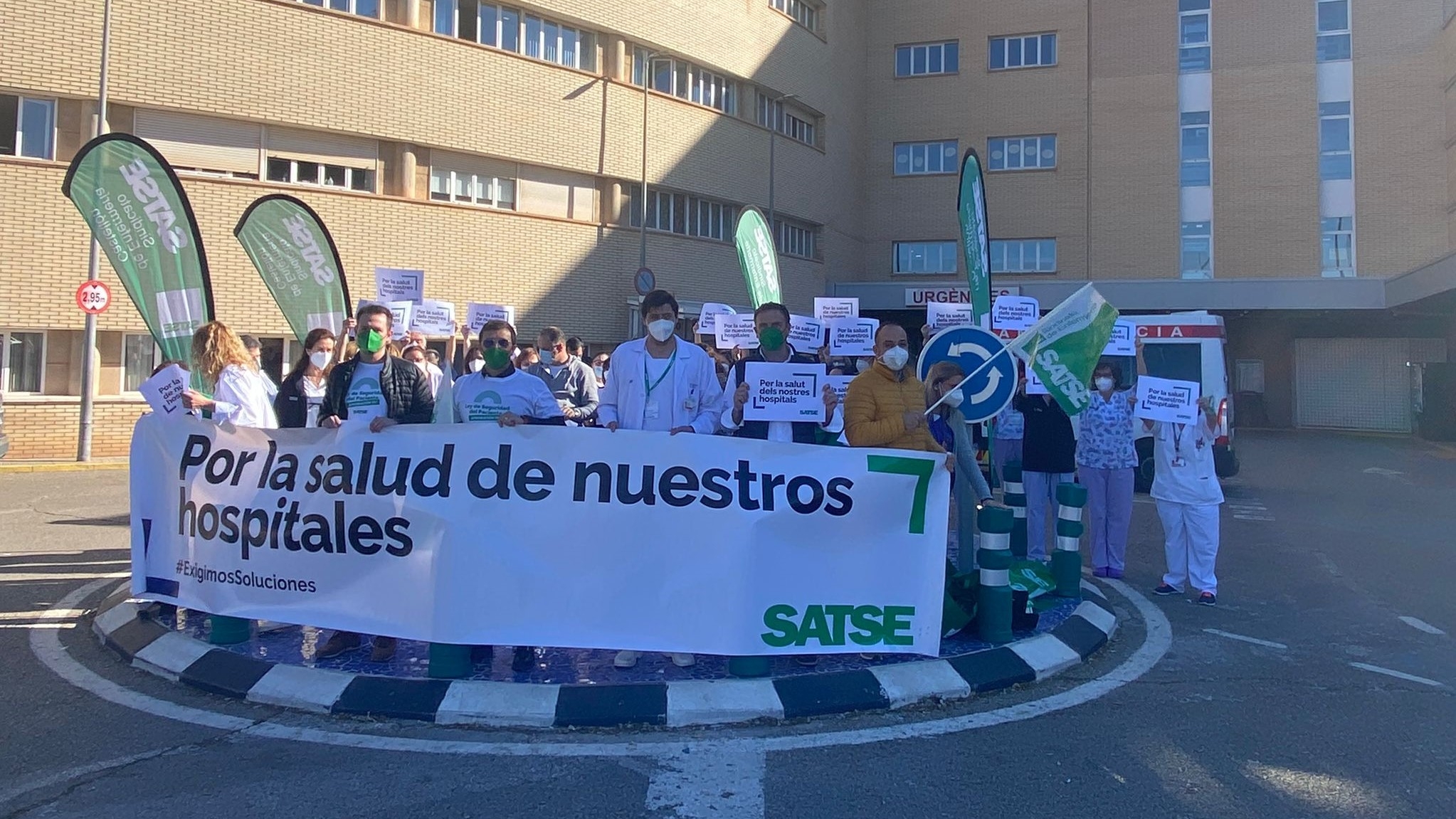 Las enfermeras vuelven a alzar la voz ante la falta de personal y el auge del peligro en la profesión 