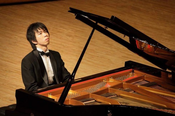 El ciclo Concerts a la Fundació contará con el pianista japonés Kazuya Saito