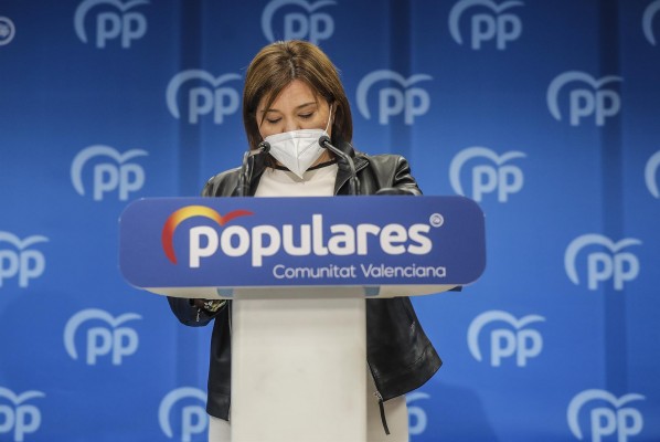Isabel Bonig reaparece para reclamar 