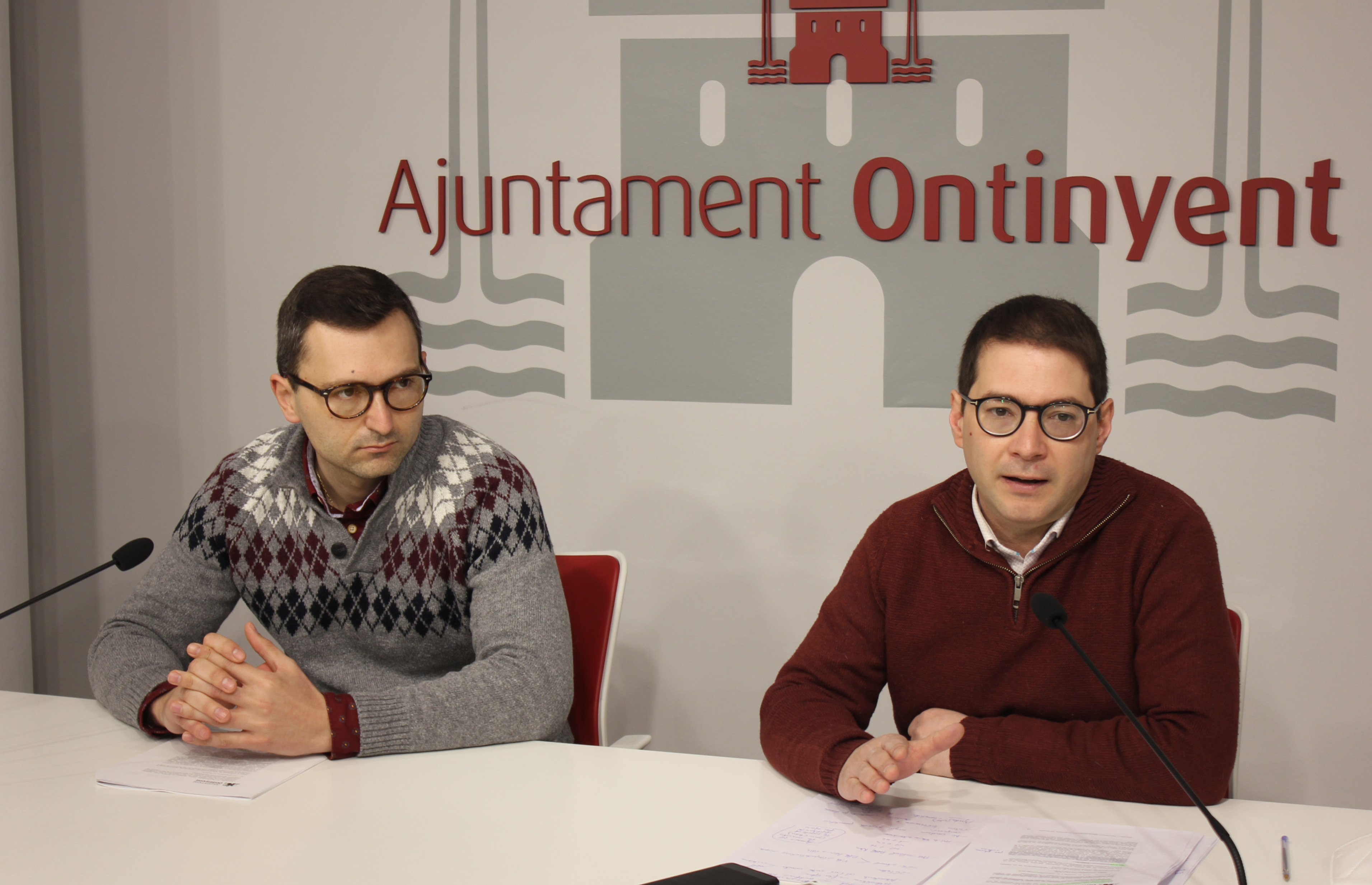 Ontinyent creará una línea de ayudas para facilitar la fibra óptica en el casco antiguo