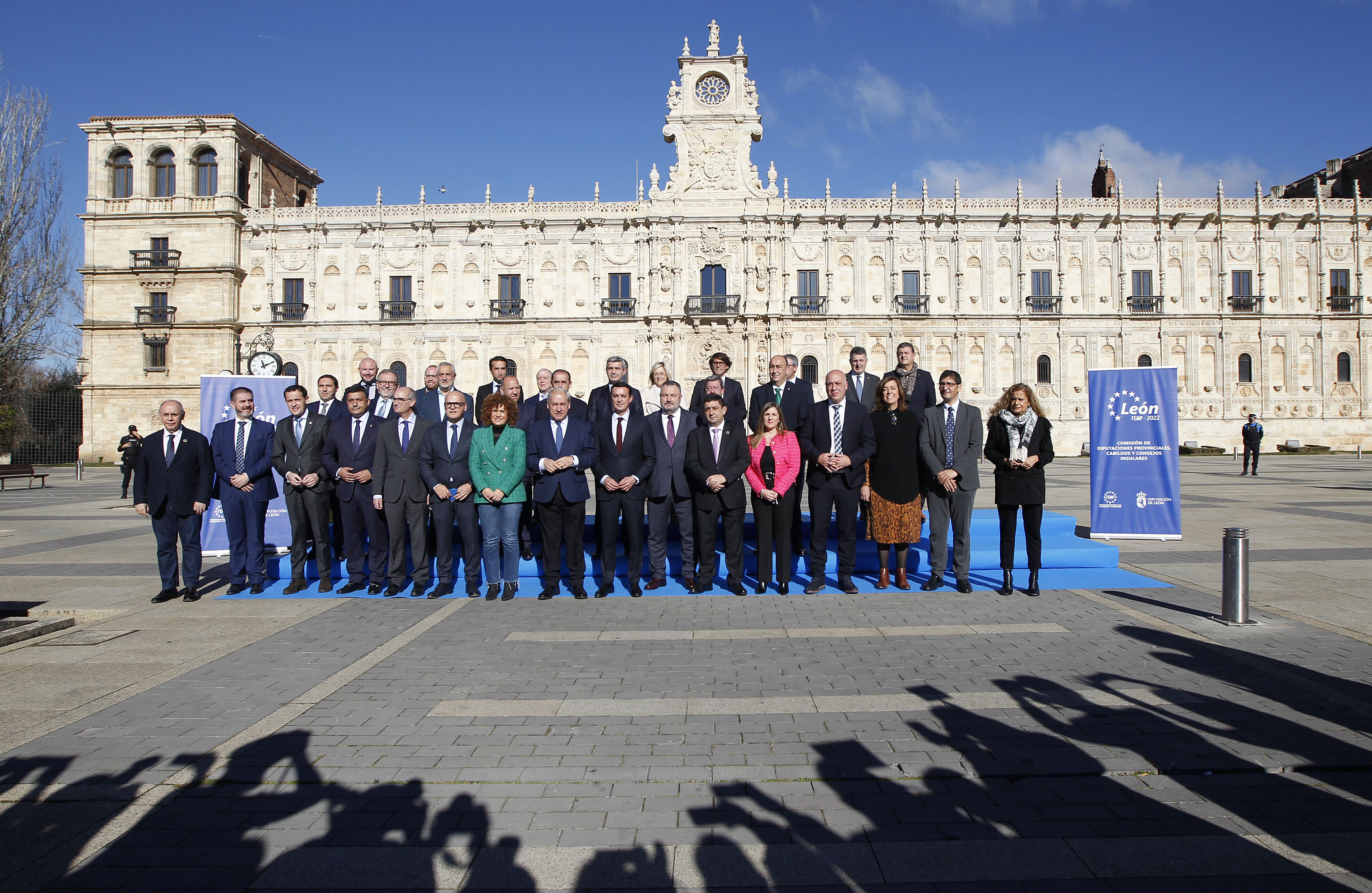 Martí pide que Gobierno y autonomías destinen el 15% de fondos europeos a administraciones locales