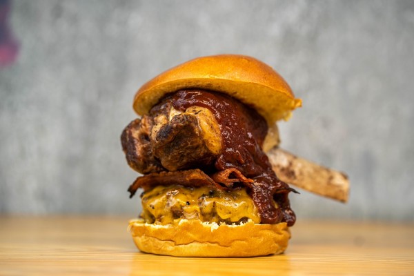 Estas son las 13 hamburguesas de Alicante que compiten por el premio de ser la mejor de España