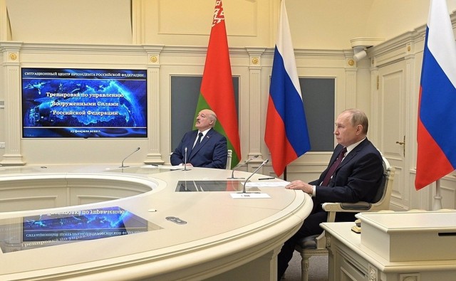 Bielorrusia anuncia una prórroga de sus ejercicios conjuntos con Rusia 