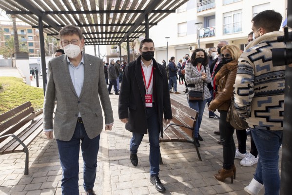 Falomir reivindica la gestión de Puig y anuncia mociones a favor del fondo de cooperación 
