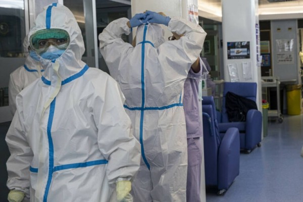 La covid deja 2 nuevos fallecidos aunque sigue el descenso de contagios en Castellón que suma 405