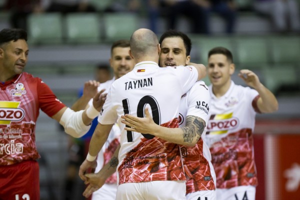 ElPozo, todavía sin Leo Santana, recibe al Betis en la Liga antes de la Supercopa