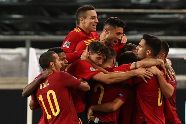 España jugará ante Portugal en el Villamarín y contra la República Checa en La Rosaleda