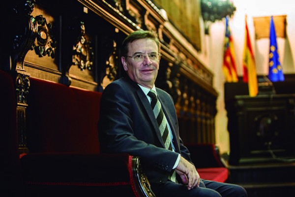 «Hay luchas 
más urgentes 
que el derecho civil valenciano»