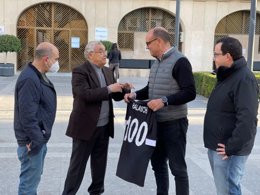 El Hércules nombra embajador de su centenario a Balasch