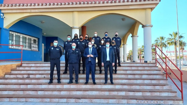 Los Alcázares refuerza la seguridad: 10 nuevos policías locales comienzan sus prácticas