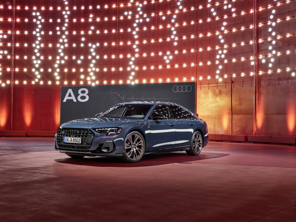 Audi A8: nuevo diseño y tecnologías innovadoras para el buque insignia