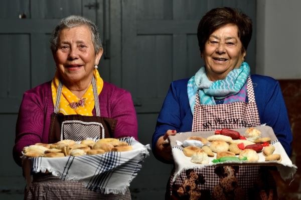 Una jornada con las artesanas del dulce en un horno moruno: crónica de una tradición huertana