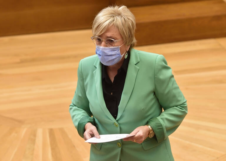 La consellera Ana Barceló recibe el alta hospitalaria tras una semana ingresada
