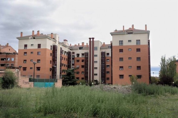 La ley de vivienda entra en el Congreso para negociar las sanciones e incentivos
