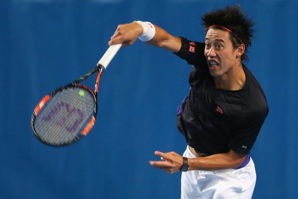 Nishikori se impone a Berdych y gana su primer partido en Londres