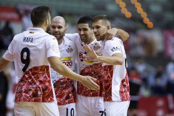 ElPozo recibe en la Liga al Palma Futsal en el anticipo de la semifinal de la Supercopa