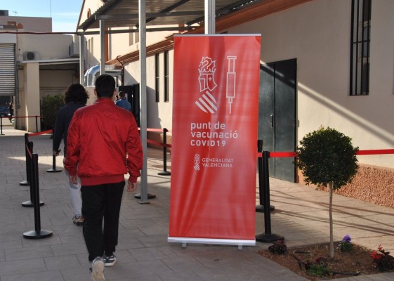 Sanidad vacunará sin cita previa en la Pérgola los días 16, 17 y 18 de febrero