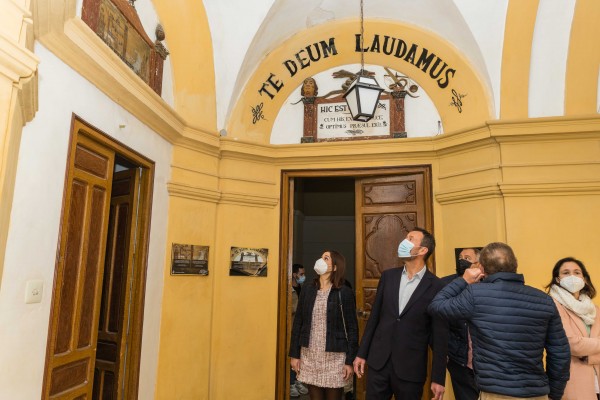 El PSOE de Elche, decidido a impulsar el hotel en Clarisas y las nuevas recalificaciones de suelo