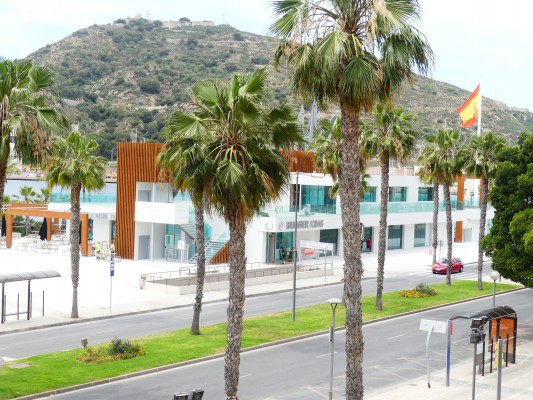 Corte de tráfico en dos carriles del paseo Alfonso XII, junto al Puerto, por por obras en la red de saneamiento 