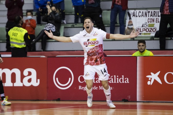 ElPozo protagoniza a la vez el mejor gol, la mejor parada y la mejor jugada en Primera División
