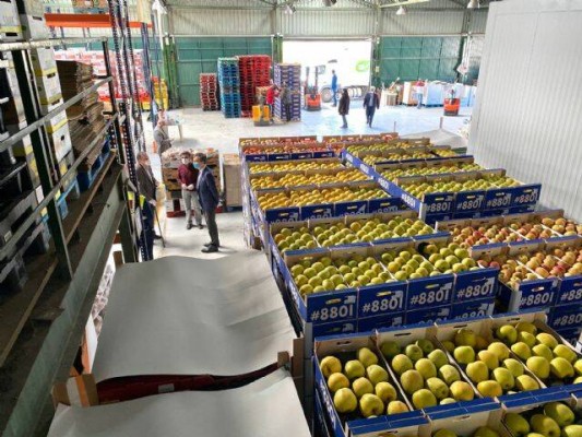 El campo se moviliza: una tonelada de alimentos a Cáritas, Jesús Abandonado y el Banco de Alimentos