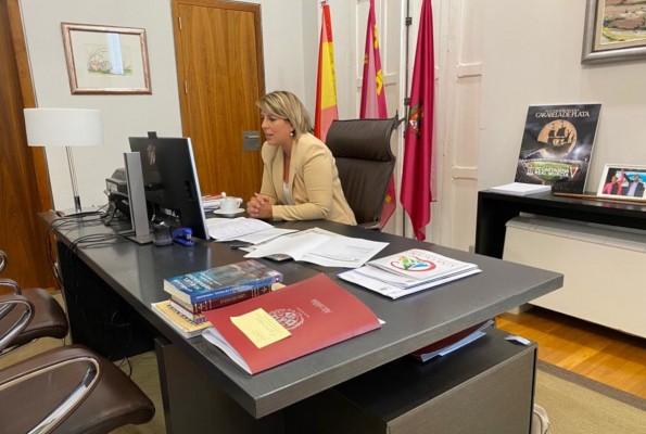 Arroyo pide al Ministerio que acorte los tiempos entre Cartagena y Madrid por carretera