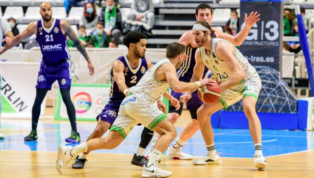 El TAU Castelló se reencuentra con la victoria y las buenas sensaciones ante el Valladolid (83-77)