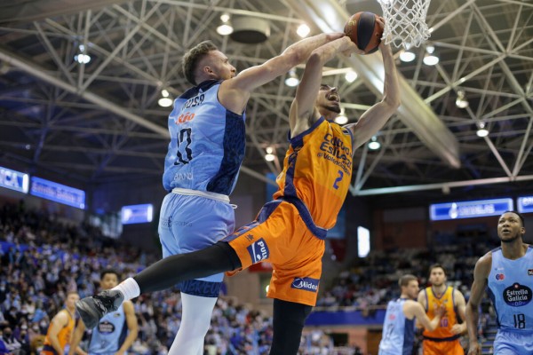 Valencia Basket resbala ante un gran Breogán
