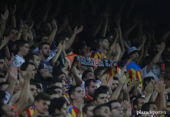 Colectivos del Valencia proponen animación especial ante el Athletic
